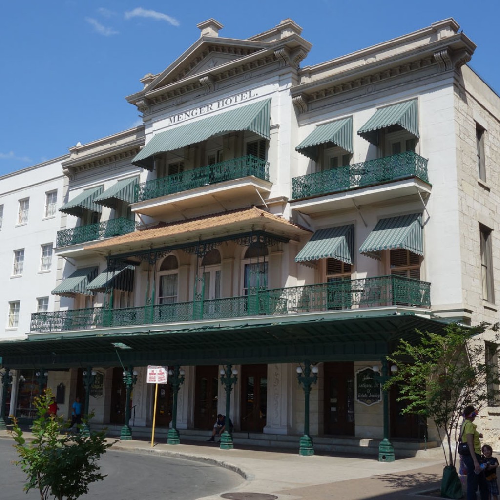 Menger Hotel | Haunted Places | San Antonio, TX 78205